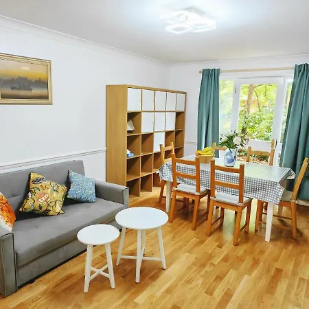 Oxford City Centre Apartment With Parking Exterior photo